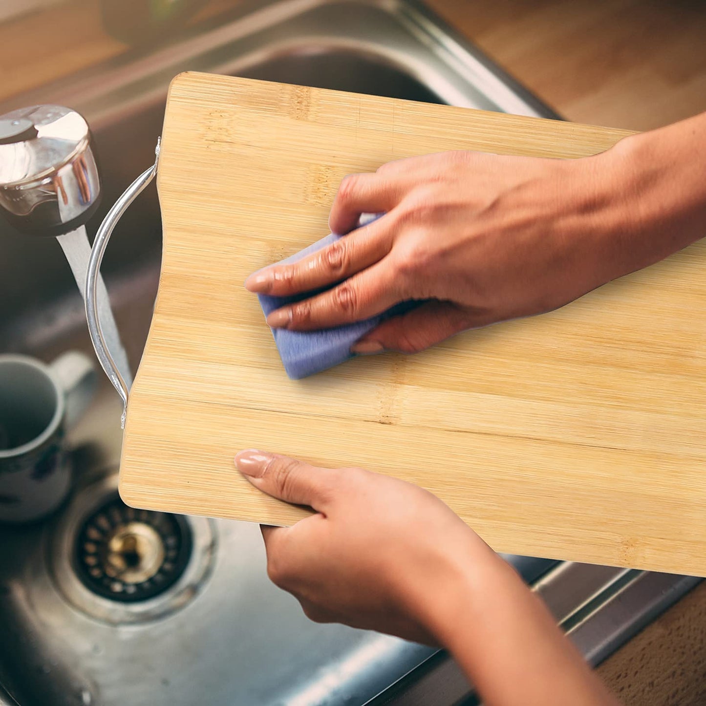 Natural Bamboo Cutting Board With Handle (Large（16×12inches）)